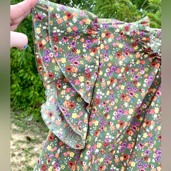 🎬SENT AS FREE GIFT Anna Kaci Floral Top, Size Medium - Picture 3 of 6
